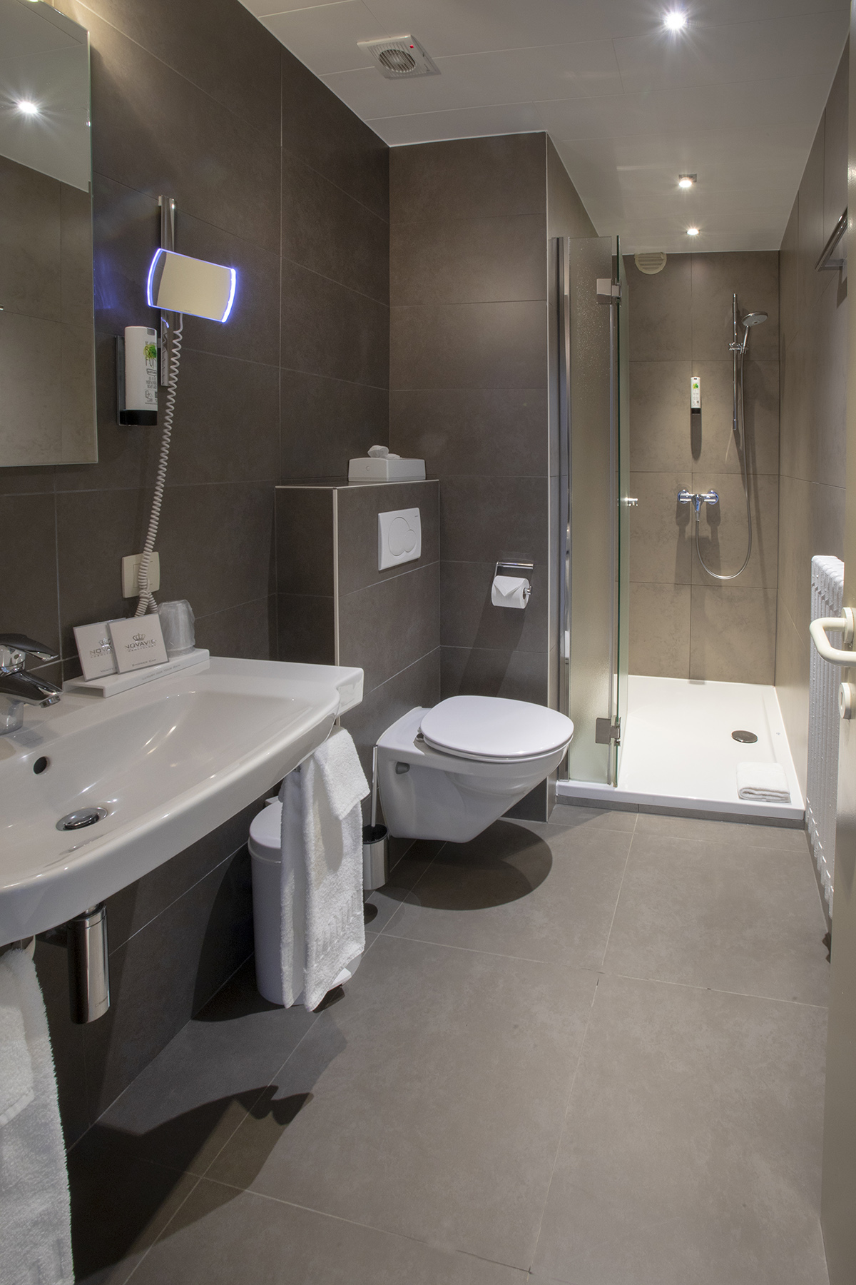 Standaard badkamer Douche Hotel St Pol